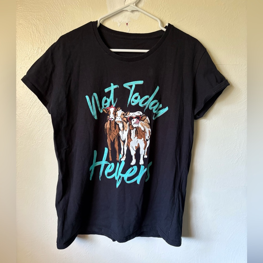 Black Graphic Tee "Not Today Heifers" With Cow Print